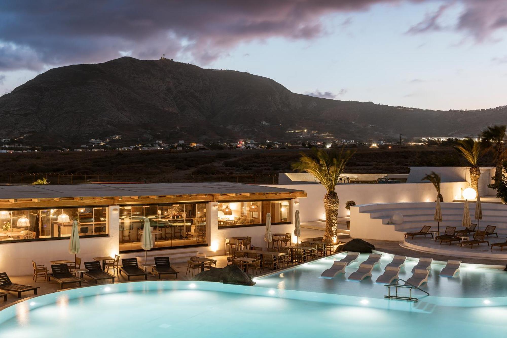 Amaria Beach Resort By Nomee Hospitality Group Agia Paraskevi (Santorini) Exterior foto