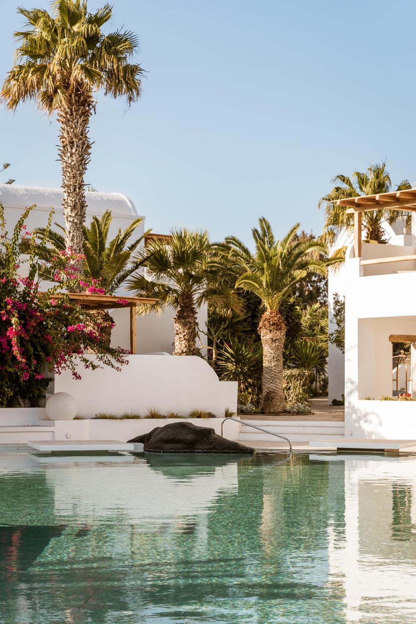 Amaria Beach Resort By Nomee Hospitality Group Agia Paraskevi (Santorini) Exterior foto