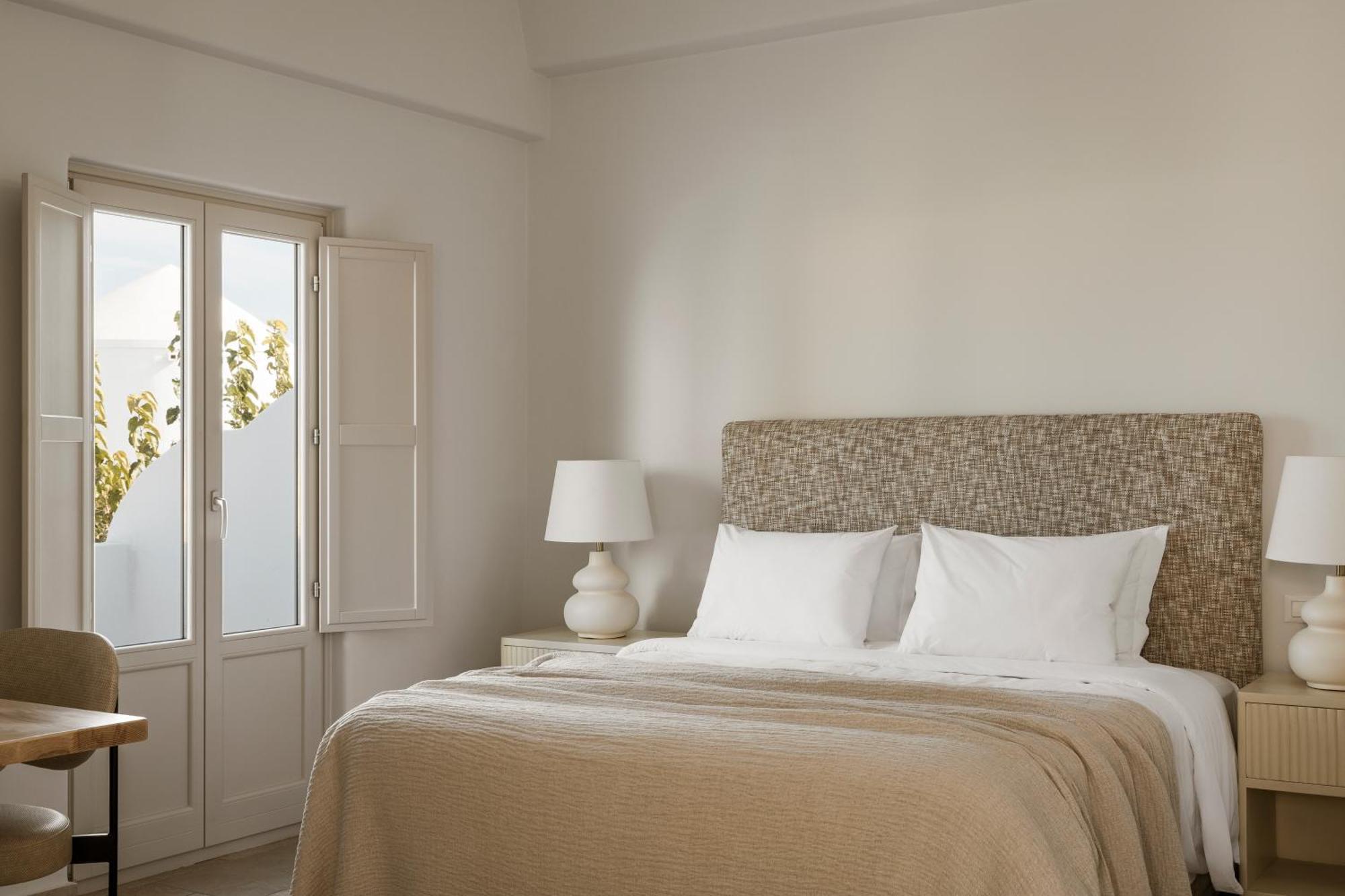 Amaria Beach Resort By Nomee Hospitality Group Agia Paraskevi (Santorini) Exterior foto