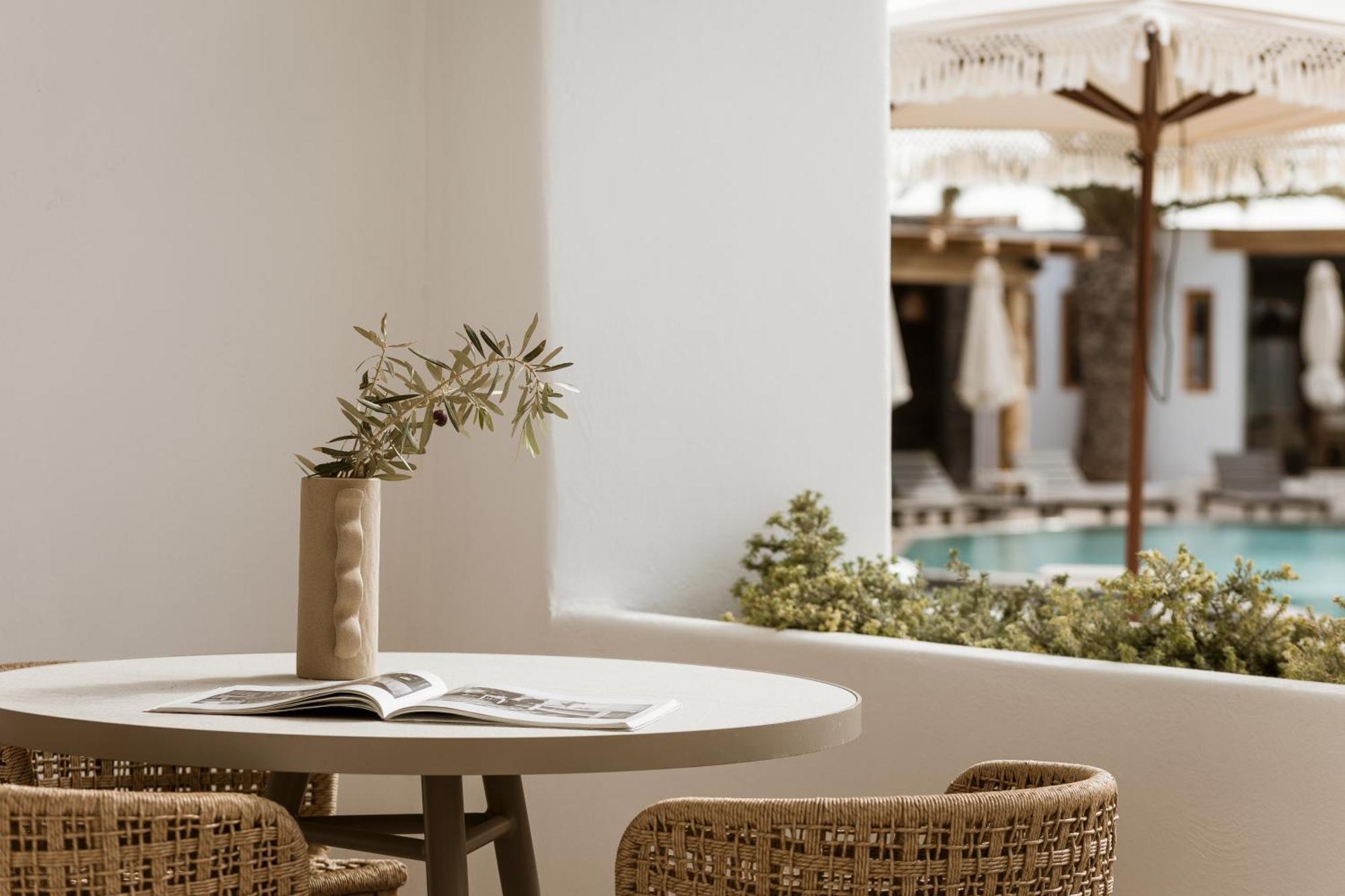 Amaria Beach Resort By Nomee Hospitality Group Agia Paraskevi (Santorini) Exterior foto